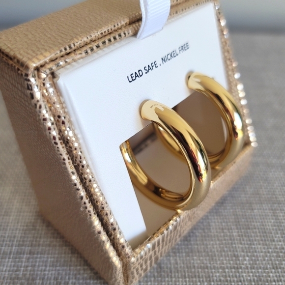 New House of Harlow 1960 Gold Earrings Thick Chunky Cuff Hoop Dangle Drop 1.5" - Picture 1 of 4